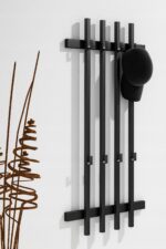 Wieszak metalowy 65 cm z 12 uchwytami